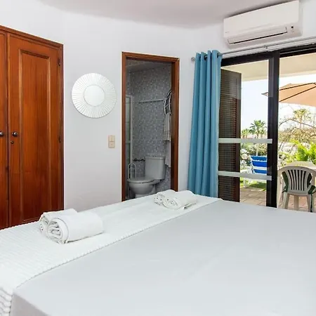 Casa Freedom - Club Apartmán *